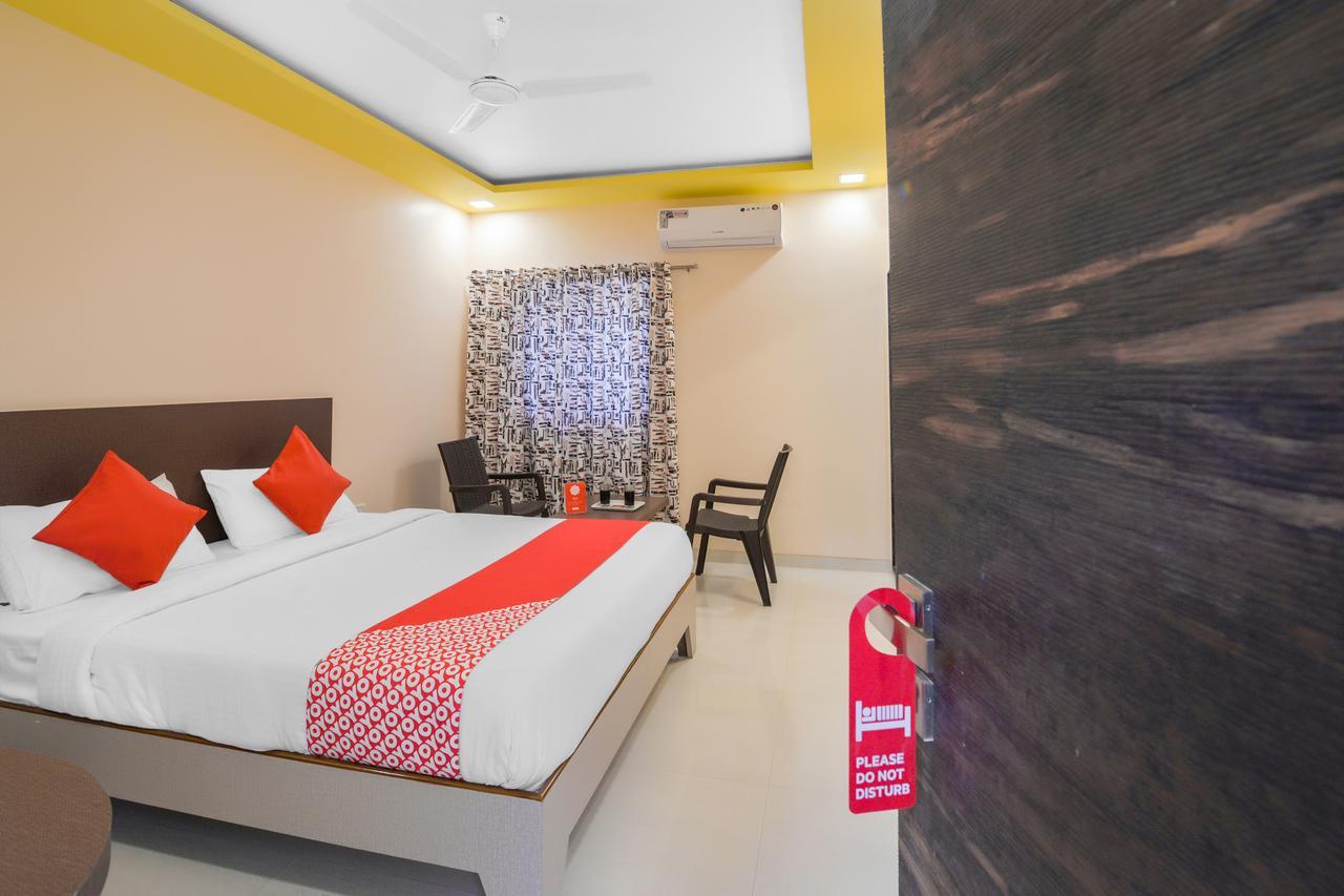 Hotel Oyo 13150 Mangal Residency Lonavala Esterno foto